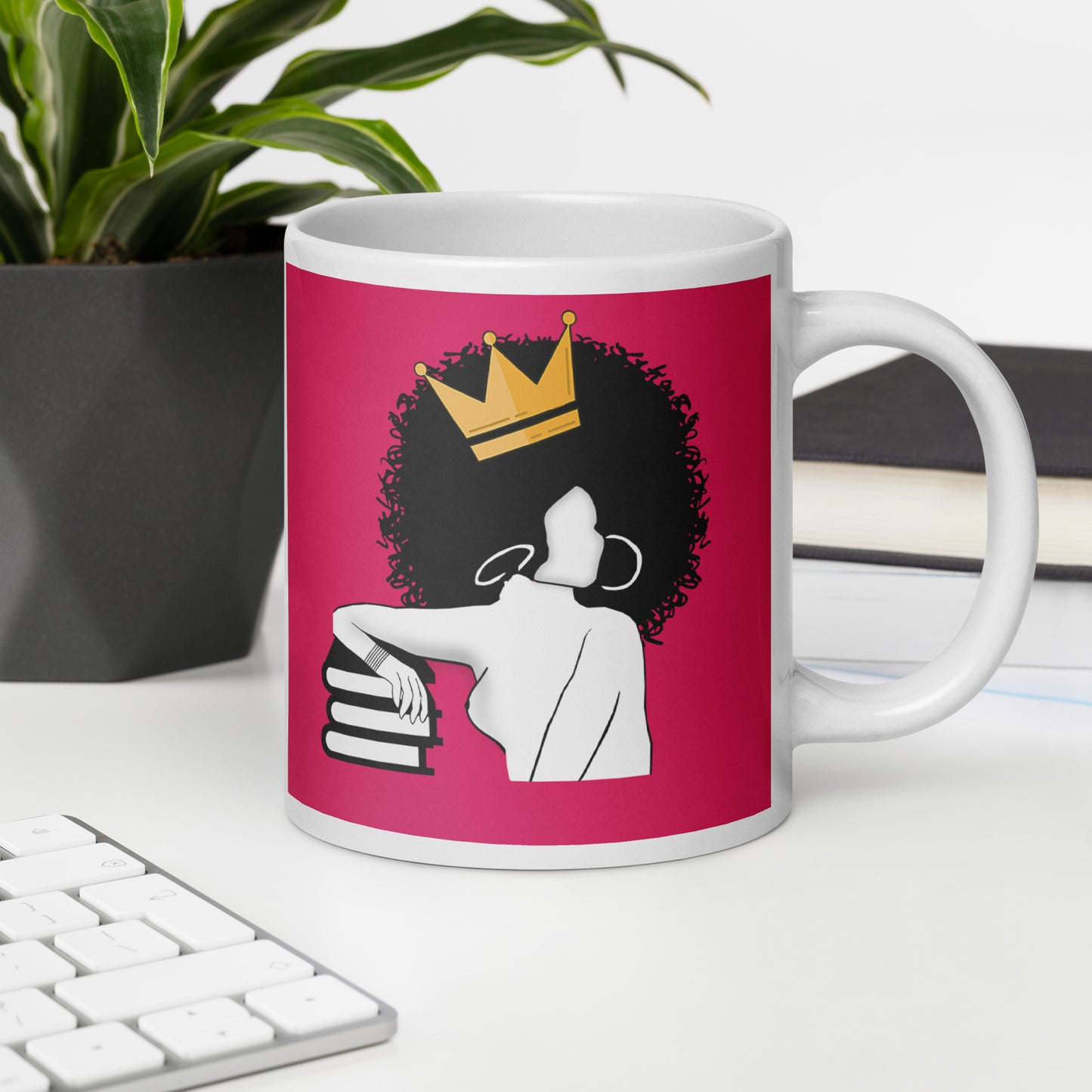 Reading Queen Mug